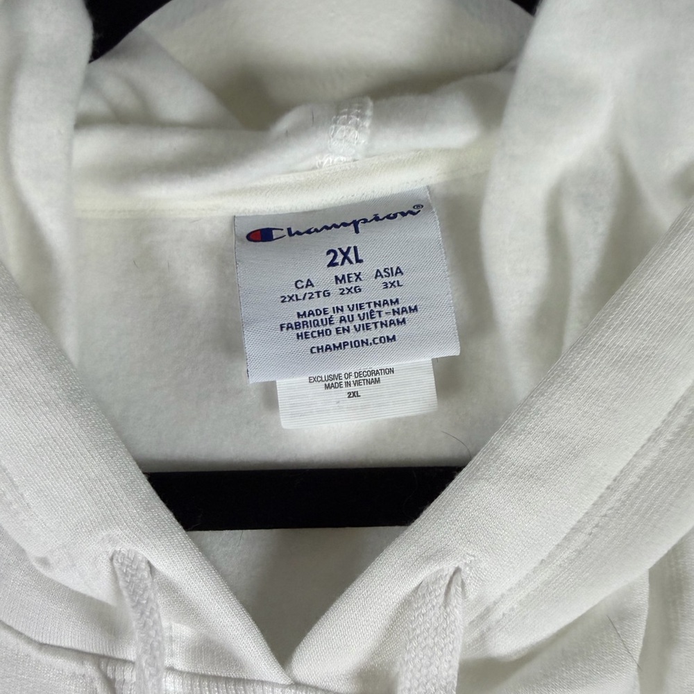 Champion Women’s White Crewneck Sleeveless Hoodie NWT - Picture 2 of 4